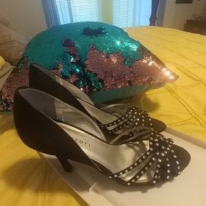 Black stone crystal shoes 3 in